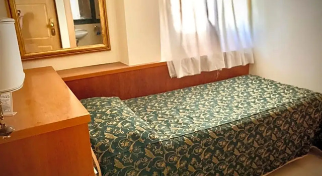 Одноместный номер Hotel Champagne Palace