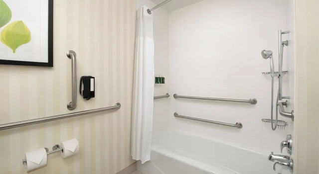 Люкс Fairfield Inn & Suites Baltimore BWI Airport