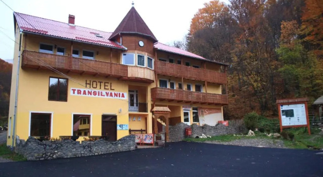 Vila Transilvania, Varaa Hotelli  