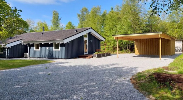 "Stak" - 1.9km from the sea in NE Jutland, Забронировать Отель Себю Северная Ютландия