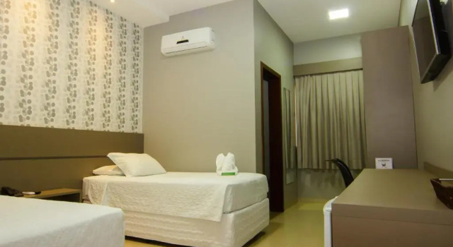 Трёхместный номер Standard Hotel Mandino