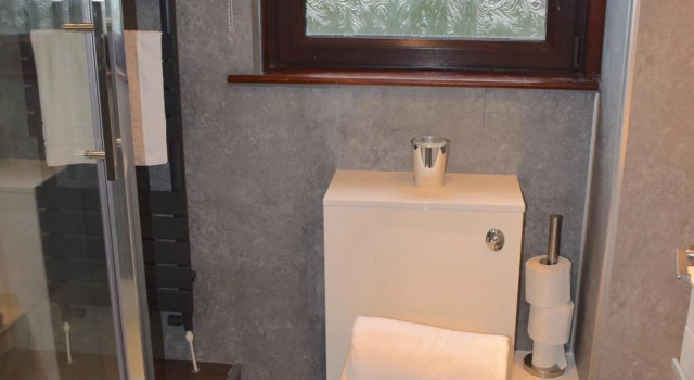 3 Bedroom-Kelpies Serviced Apartments Bruce, Book Lejlighed  