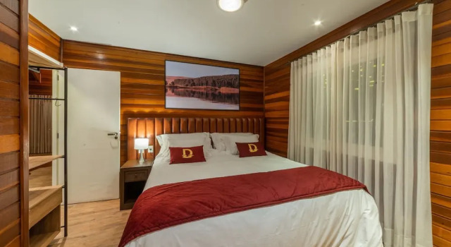 Divisa Experience Resort, Забронировать Курортный отель Отели Сан-Франсиску-ди-Паула с парковкой, Парковка