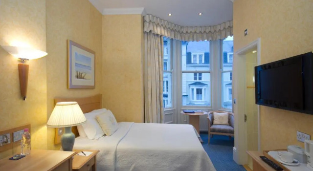 Одноместный номер Standard Imperial Hotel
