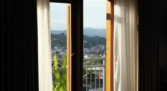 Трёхместный номер Deluxe Oak Ray Sky Terrace