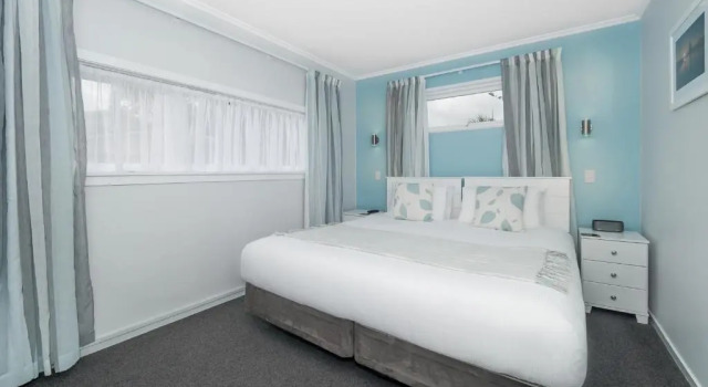 Апартаменты Harbour View Motel and Waterfront Apartments