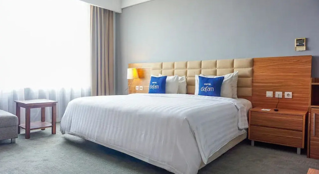 Двухместный семейный номер Standard Hotel Dafam Pekanbaru