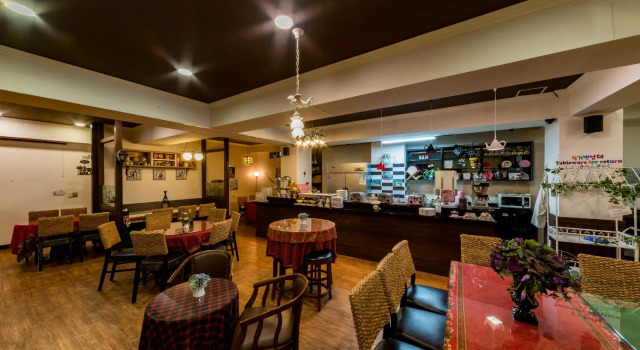 Кровать в общем номере (мужской номер) Funstay Inn Guesthouse