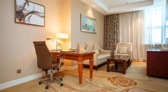 Люкс Business Hulunber Zhongcheng Holiday Hotel