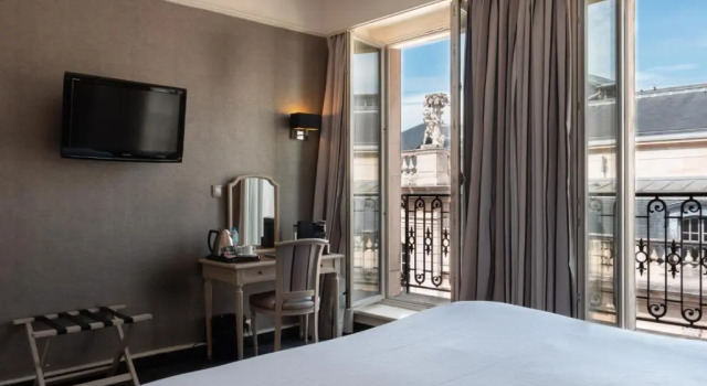 Номер Superior Grand Hotel de la Reine Place Stanislas
