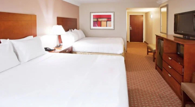 Полулюкс Holiday Inn Express & Suites Niagara Falls by IHG