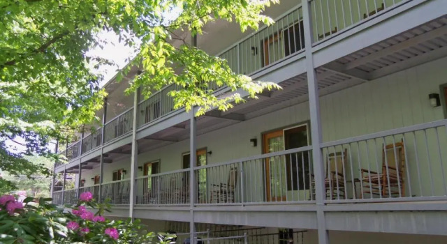 Номер Standard Four Seasons Inn