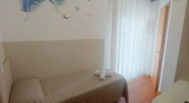 Одноместный номер Standard Hotel Monica