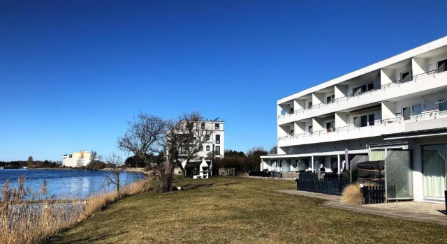 Haus am See - Steinwarder HAS-004 Haus am See, Забронировать Отель Отели Хайлигенхафен с парковкой, Парковка