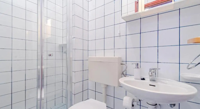 Apartment Ružica, Prenota Appartamento Žrnovo 