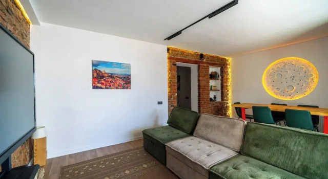 Niabi 3BDR Villa with pool, Buchen Sie Villa Villen in Tiflis, Villa