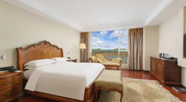 Люкс Deluxe Dandong Pearl-lsland Golf Club