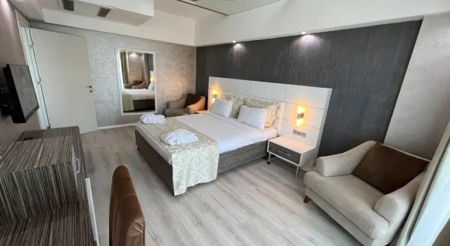 Трёхместный номер Deluxe MOX Hotel Wellness & Spa