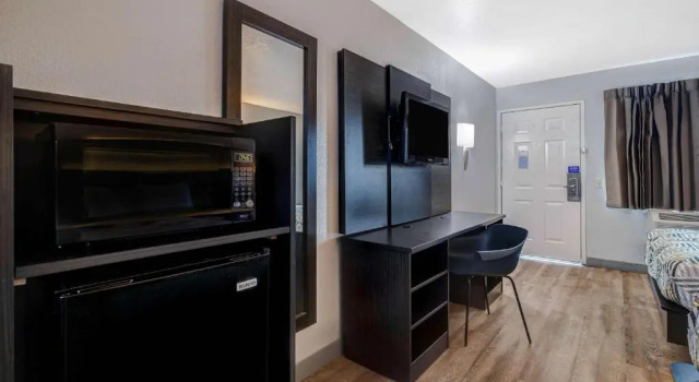 Deluxe Vierer Zimmer Motel 6-Buttonwillow, CA Central
