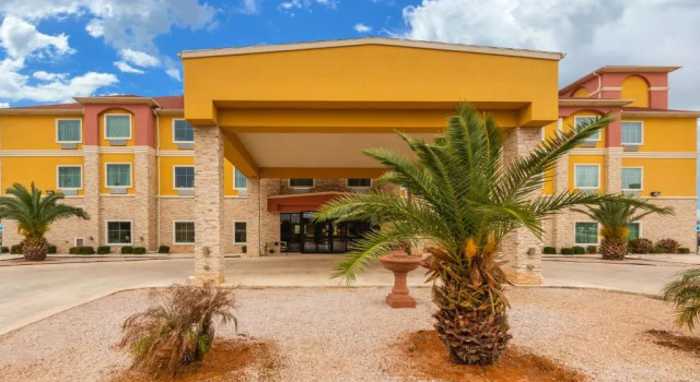Residency Suites - Cotulla
