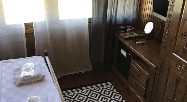 Четырёхместный семейный номер Standard Hoha's Boutique Hotel