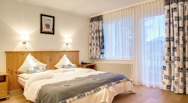 Полулюкс с балконом Hotel AdEldorado