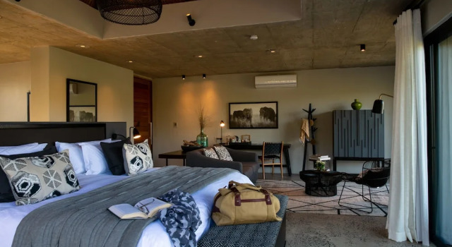 Umfolozi Big Five Game Reserve by Mantis - All Inclusive, Buchen Sie Hotel Ntambanana Südafrika