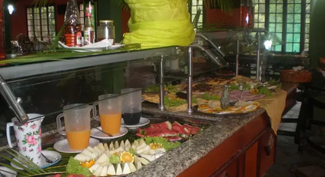 Hotel Fazenda Santo Amaro, Забронировать Отель Кашуэйрас-ди-Макаку 