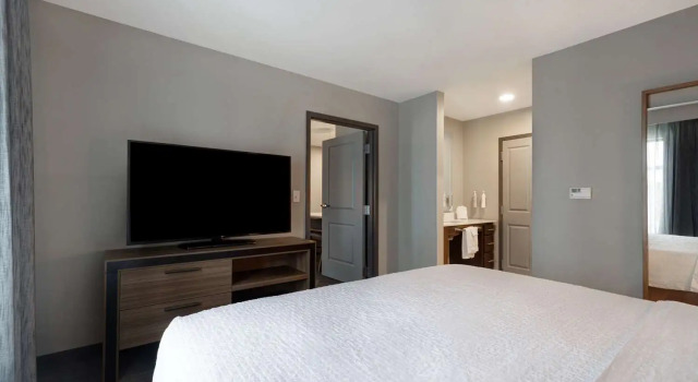 Двухместный люкс c 1 комнатой Homewood Suites By Hilton Oak Creek Milwaukee