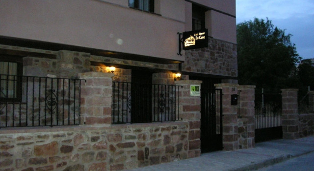 Casa Rural La Cava, Book Hotel Hotels in Aragon with Parking, Parking