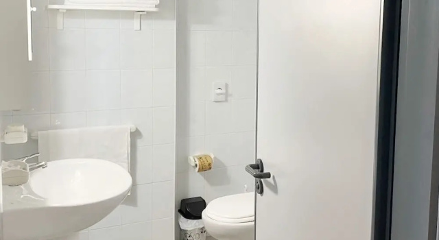 Четырёхместный семейный номер Standard с балконом Hotel Villaggio Aurora