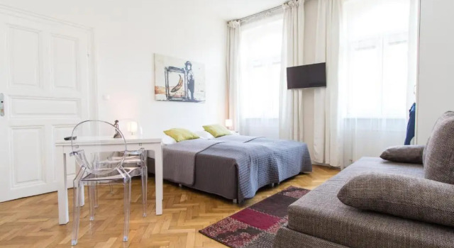 Design Apartments I contactless check-in