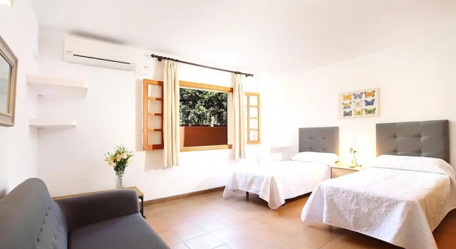 Villa - 4 Bedrooms with Pool and WiFi - 108763, Buchen Sie Villa Pollença Mallorca, in der Nähe von Cala Barques
