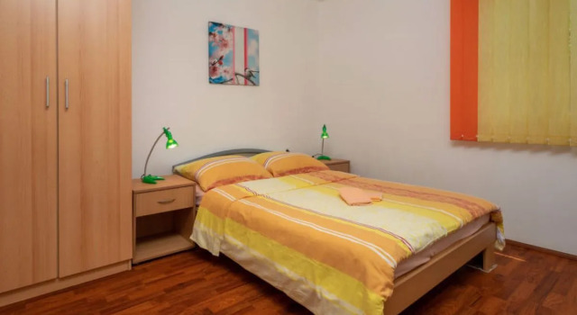 Ana (MLK135), Varaa Hotelli Hotellit Kvarner Islands uima-altaalla, Uima-allas