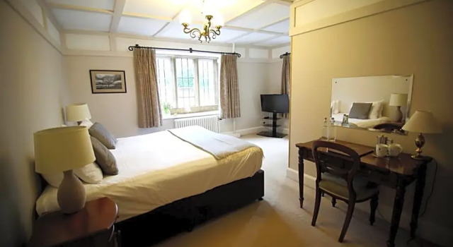 Номер Classic Hatton Court Hotel