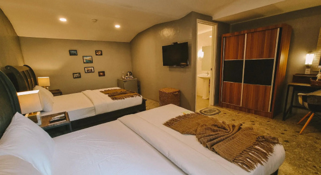 R Bed and Breakfast, Забронировать Отель Бизнес-отели Багио, рядом с Baguio Cathedral, 4* 5*
