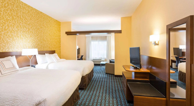 Fairfield Inn & Suites by Marriott Johnson City, Забронировать Отель Джонсон-Сити Теннесси
