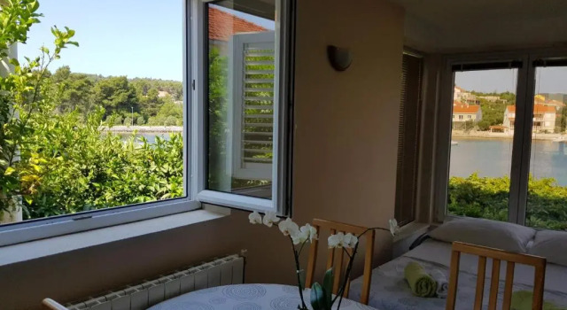 Апартаменты с видом на море Apartments Villa Julija