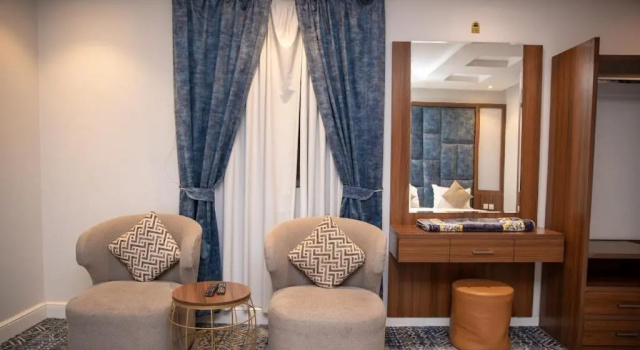 Juniorsuite ال متعب سويتس اليرموك 2