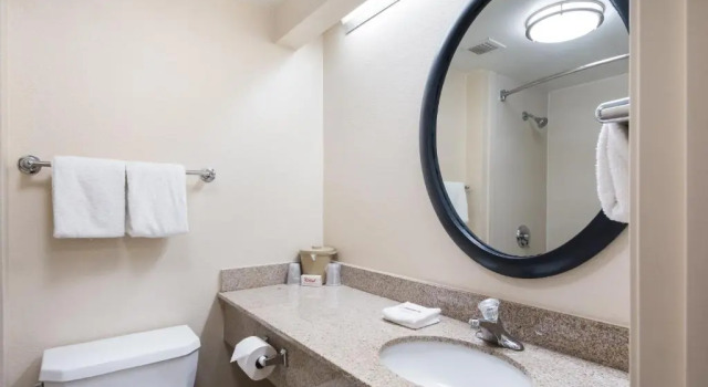 Двухместный номер Standard Red Roof Inn Laredo