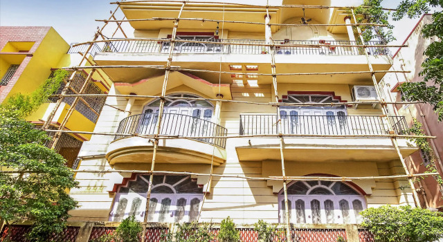 OYO 12960 Hotel Adrija