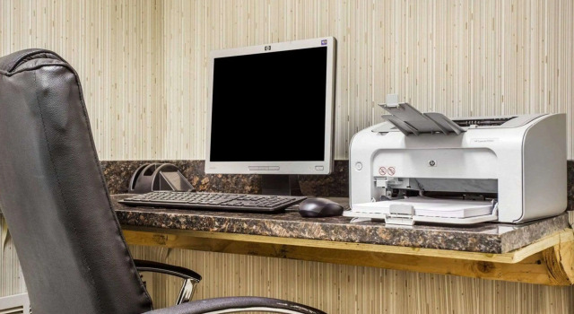 Comfort Inn & Suites at Stone Mountain