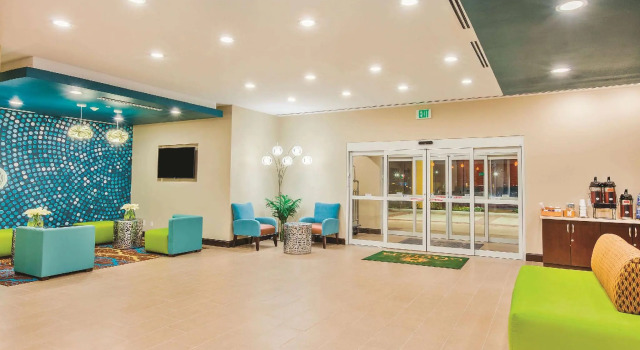 La Quinta Inn and Suites Cotulla