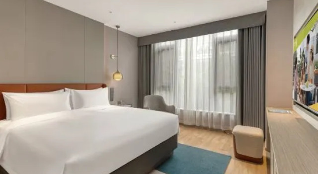 Люкс Lijiang Gucheng Home2 Suites by Hilton Hotel