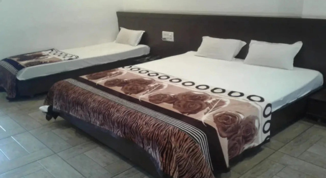Hotel Shiv Sai, Забронировать Отель Ширди штат Махараштра, рядом с Железнодорожный вокзал Сайнагар