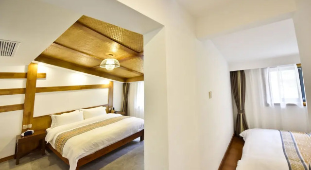 Standard Triple Family room Mountain For Inn