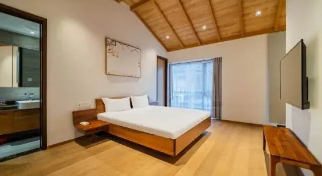 Двухместный семейный люкс Yunyue Resort Hotel (Anji Wufeng Mountain International Youth Camp)