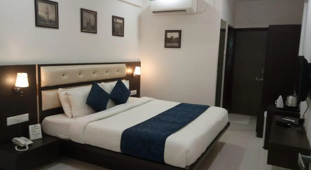 Banyan Paradise Resort, Boek Resort Hotels in Gujarat met ontbijt, Ontbijt