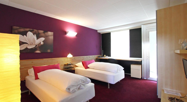 College Garden Hotel