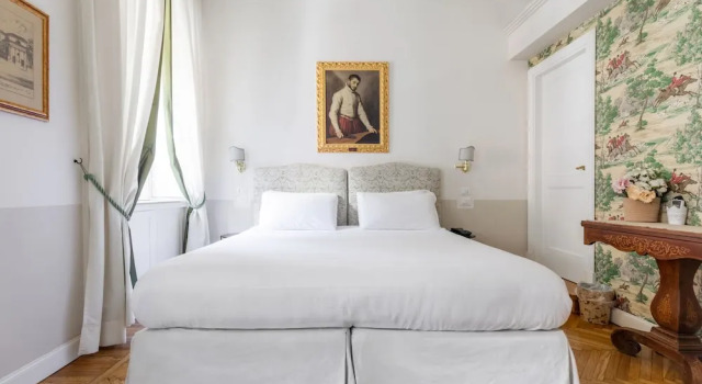 Трёхместный номер Superior с красивым видом из окна Relais Donna Lucrezia